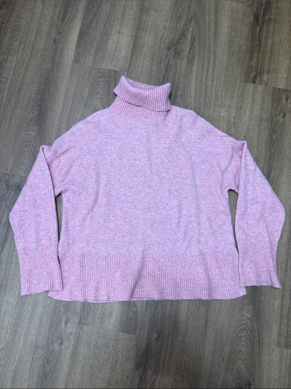 J Crew Reimagined Turtleneck Relaxed Fit Sweater Pink Size M 30% Wool 10% Alpaca